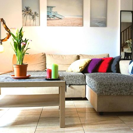 Casa La Sonrisa Shared House Hotel เอลเมดาโน ภายนอก รูปภาพ
