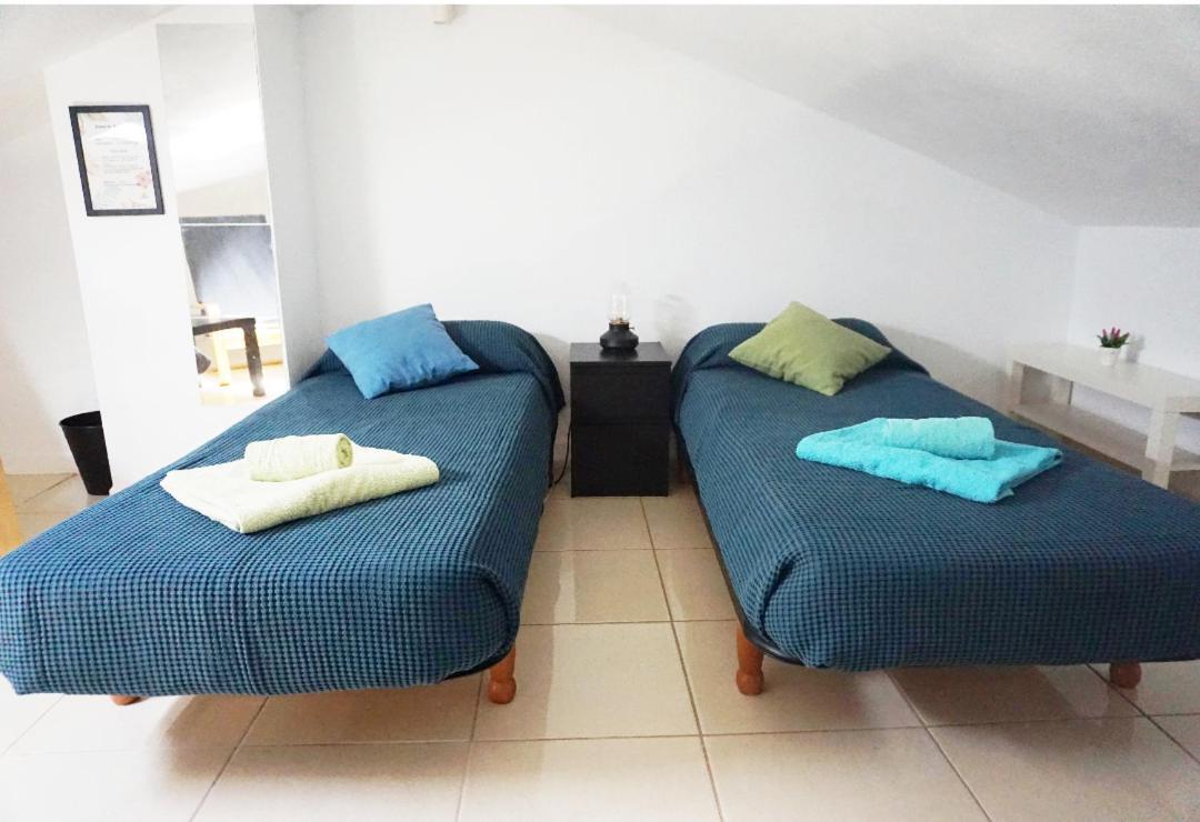 Casa La Sonrisa Shared House Hotel เอลเมดาโน ภายนอก รูปภาพ