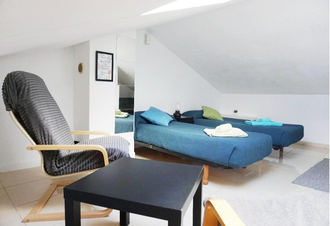 Casa La Sonrisa Shared House Hotel เอลเมดาโน ภายนอก รูปภาพ